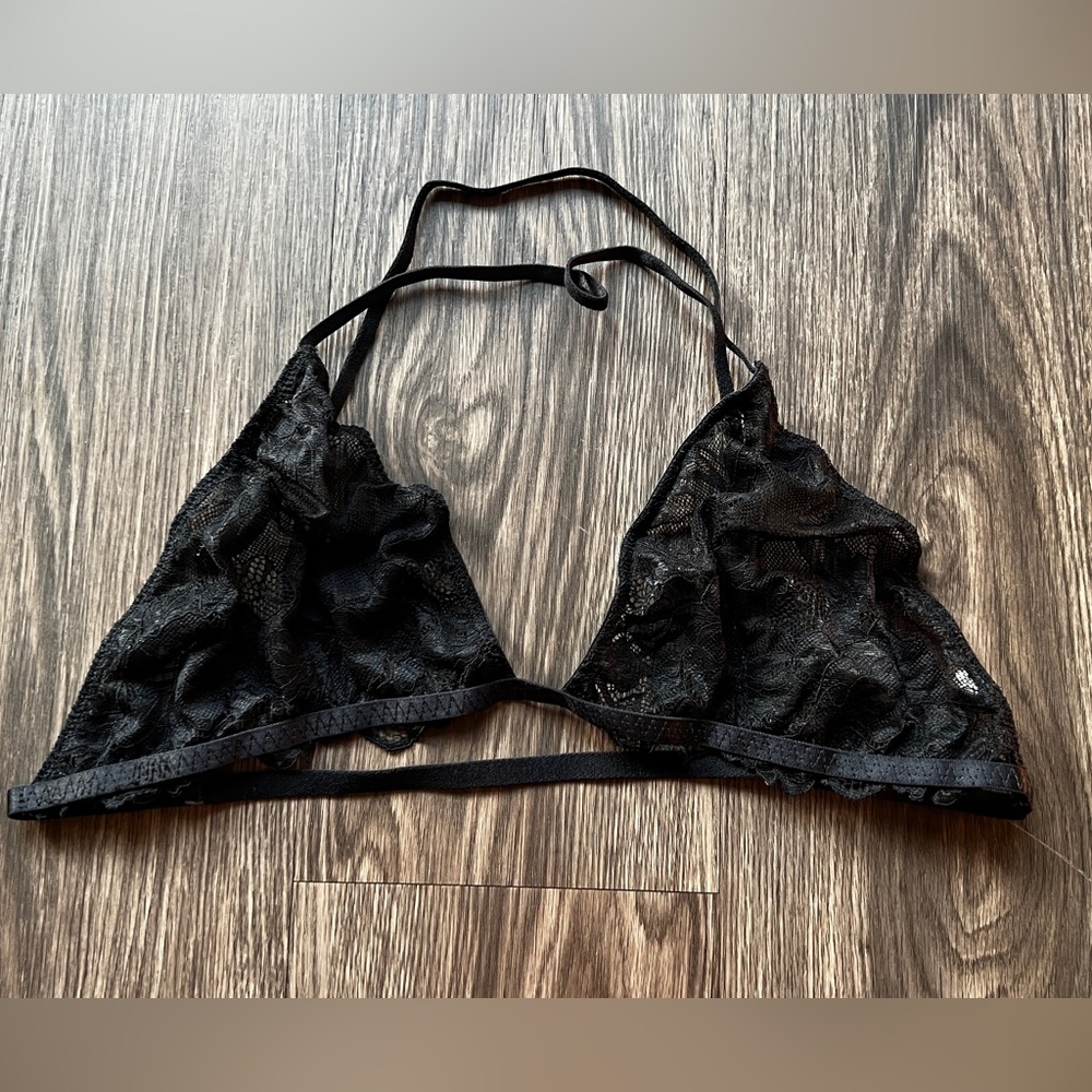 Criss cross back bralette